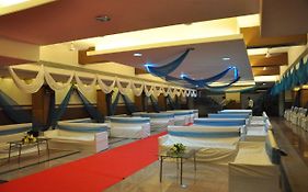 Hotel Sheela Shree Plaza